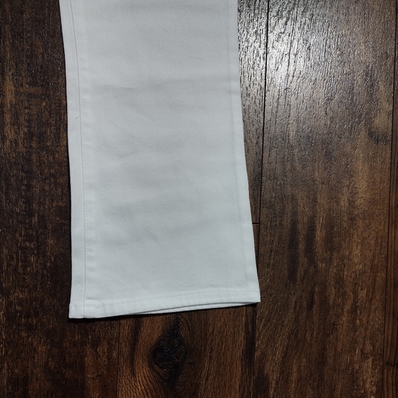 Jeans - Picture 4 of 4